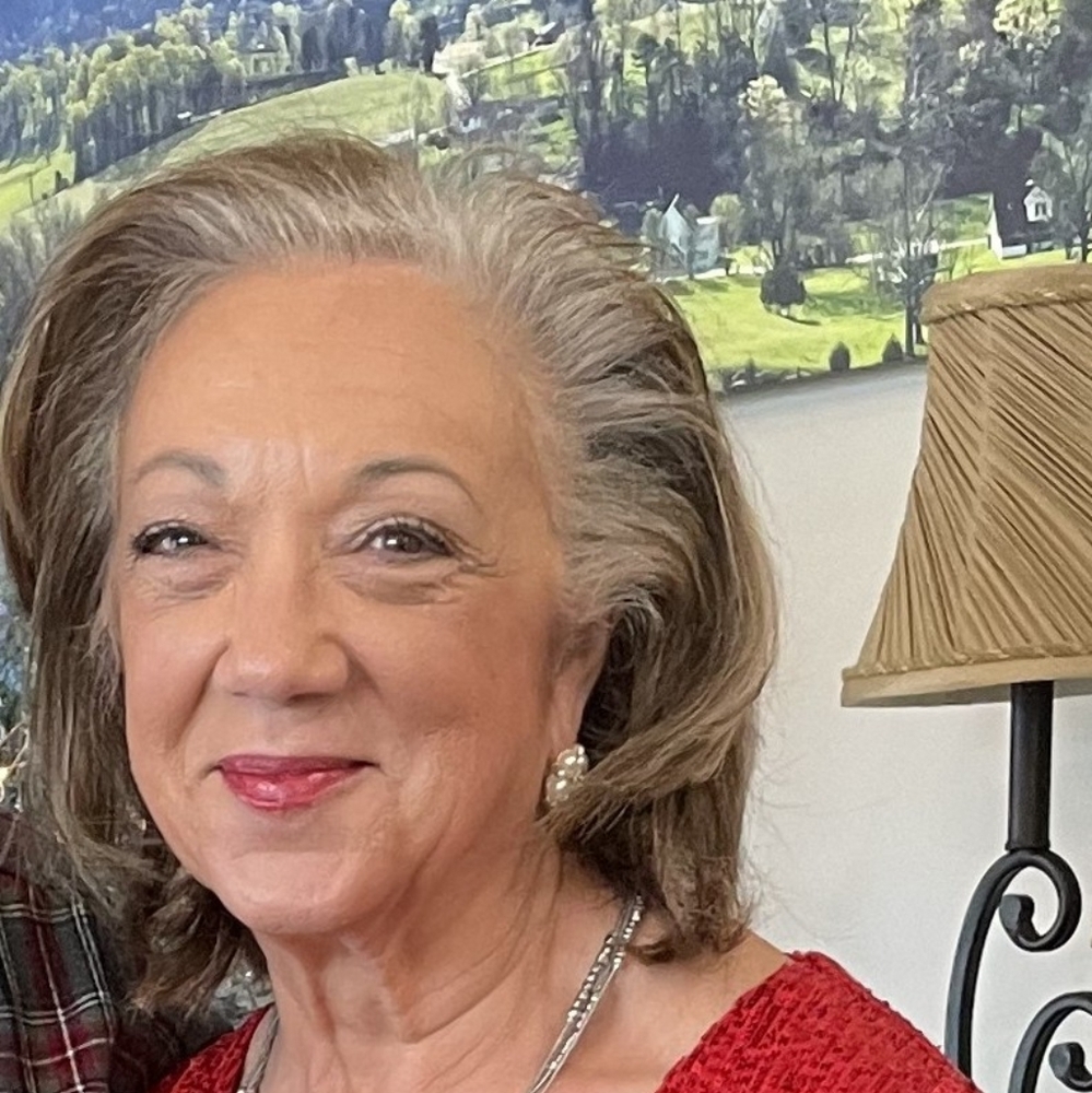 Meet your Posher, Laurie